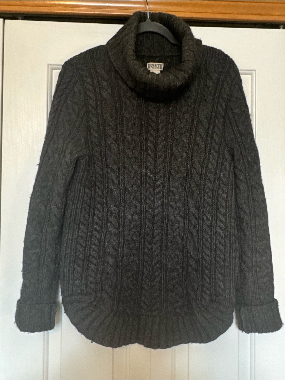 Duluth Trading Co Gray Wool Cashmere Blend Cable Knit Turtleneck Sweater